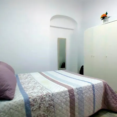 Con Piscina Privada En