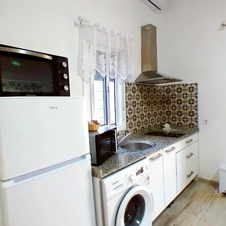Con Piscina Privada En