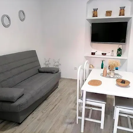 Con Piscina Privada En